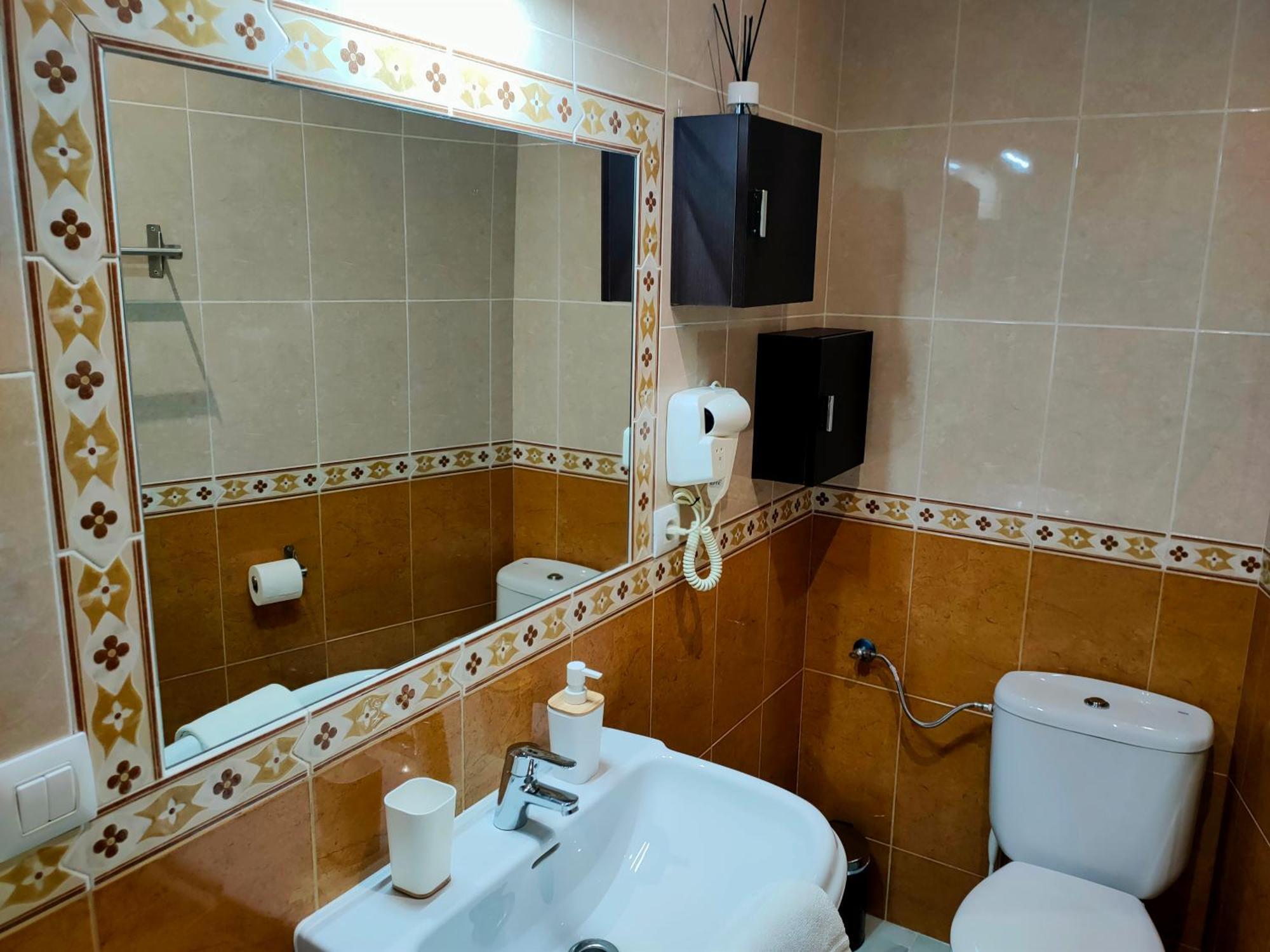 Apartamentos San Pedro Кордоба Екстериор снимка