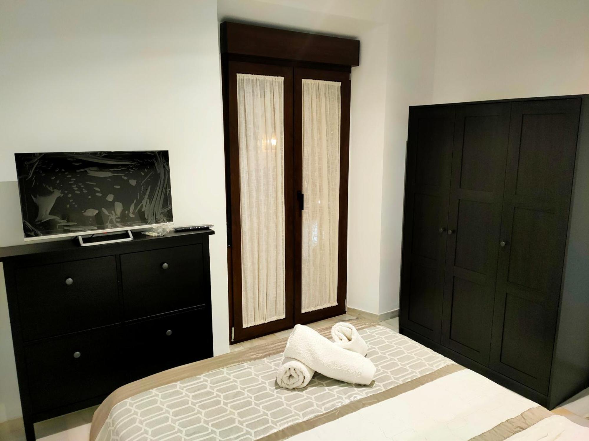 Apartamentos San Pedro Кордоба Екстериор снимка