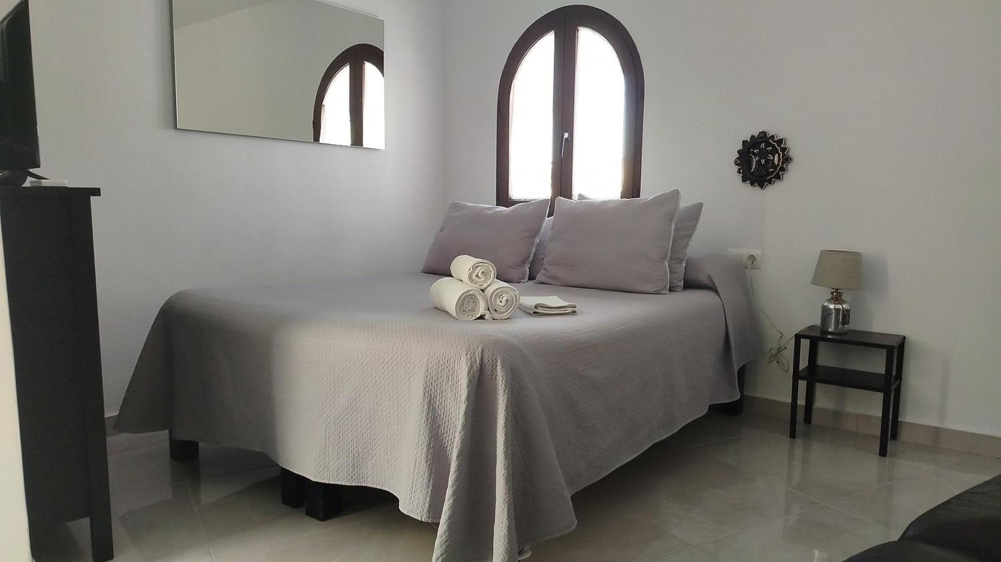 Apartamentos San Pedro Кордоба Стая снимка